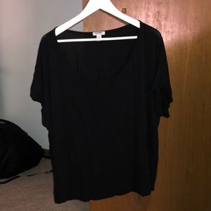 Women’s black shirt